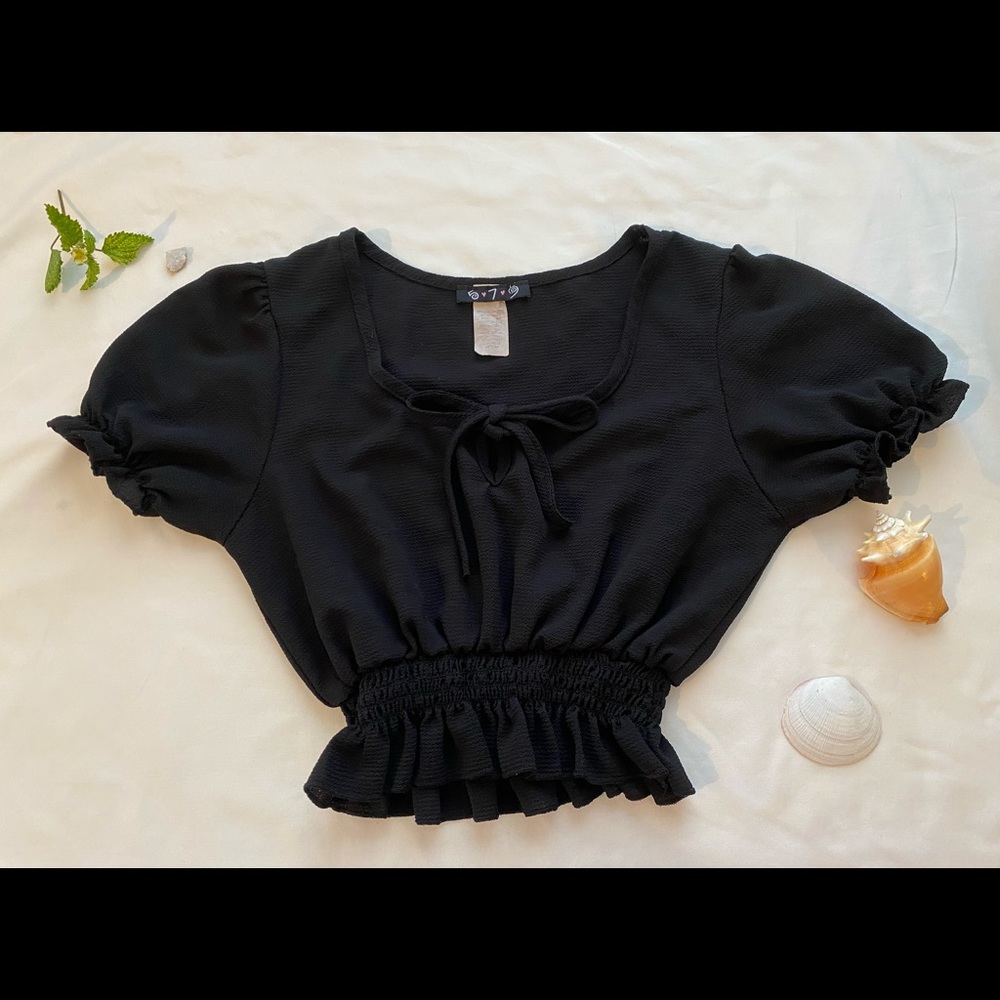 Scrunched sleeves and waist black blouse